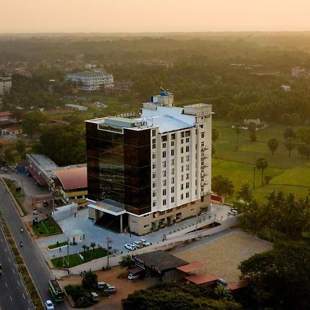 Essentia Manipal Inn Udupi Eksteriør billede